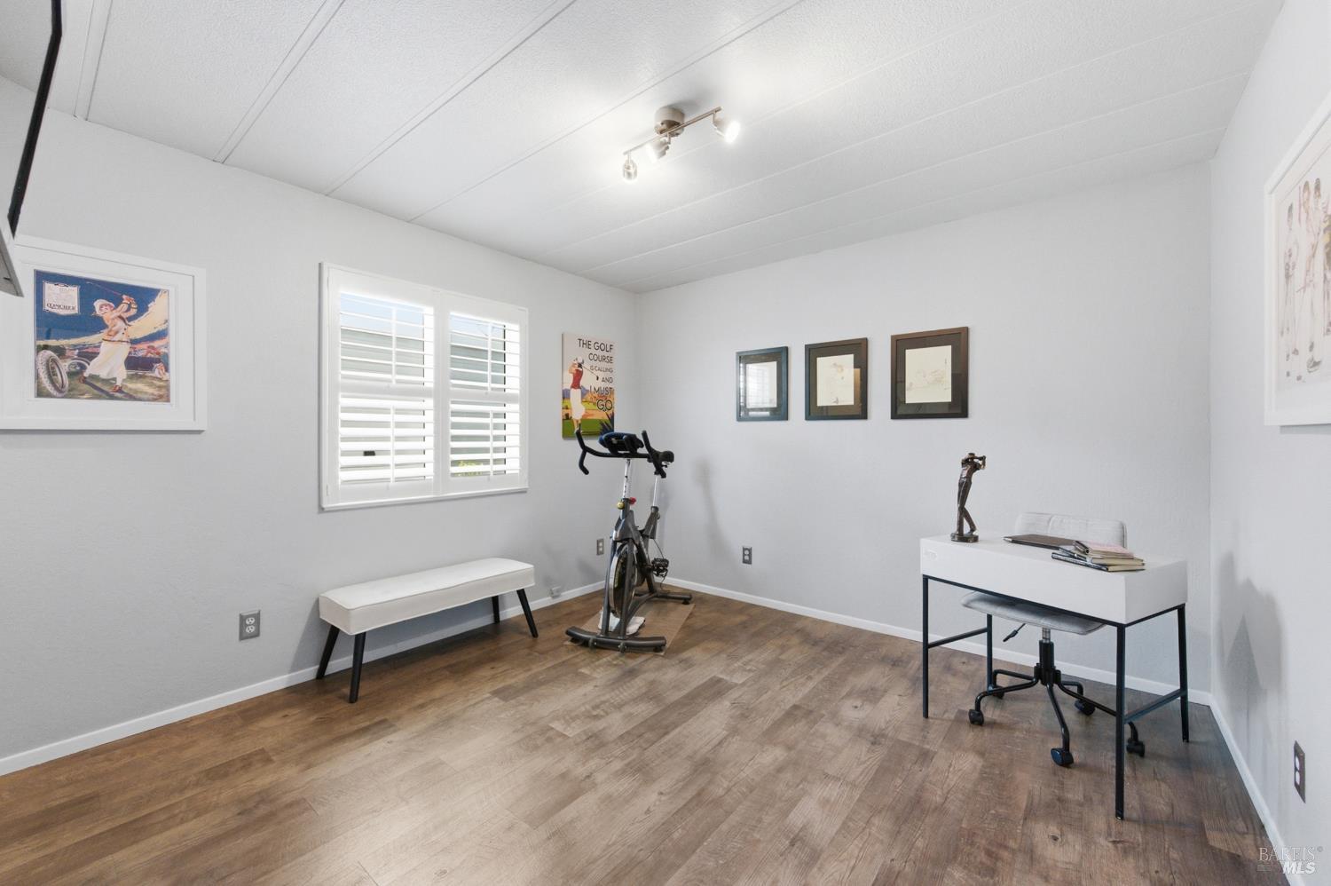 110 Falcon Crest Circle