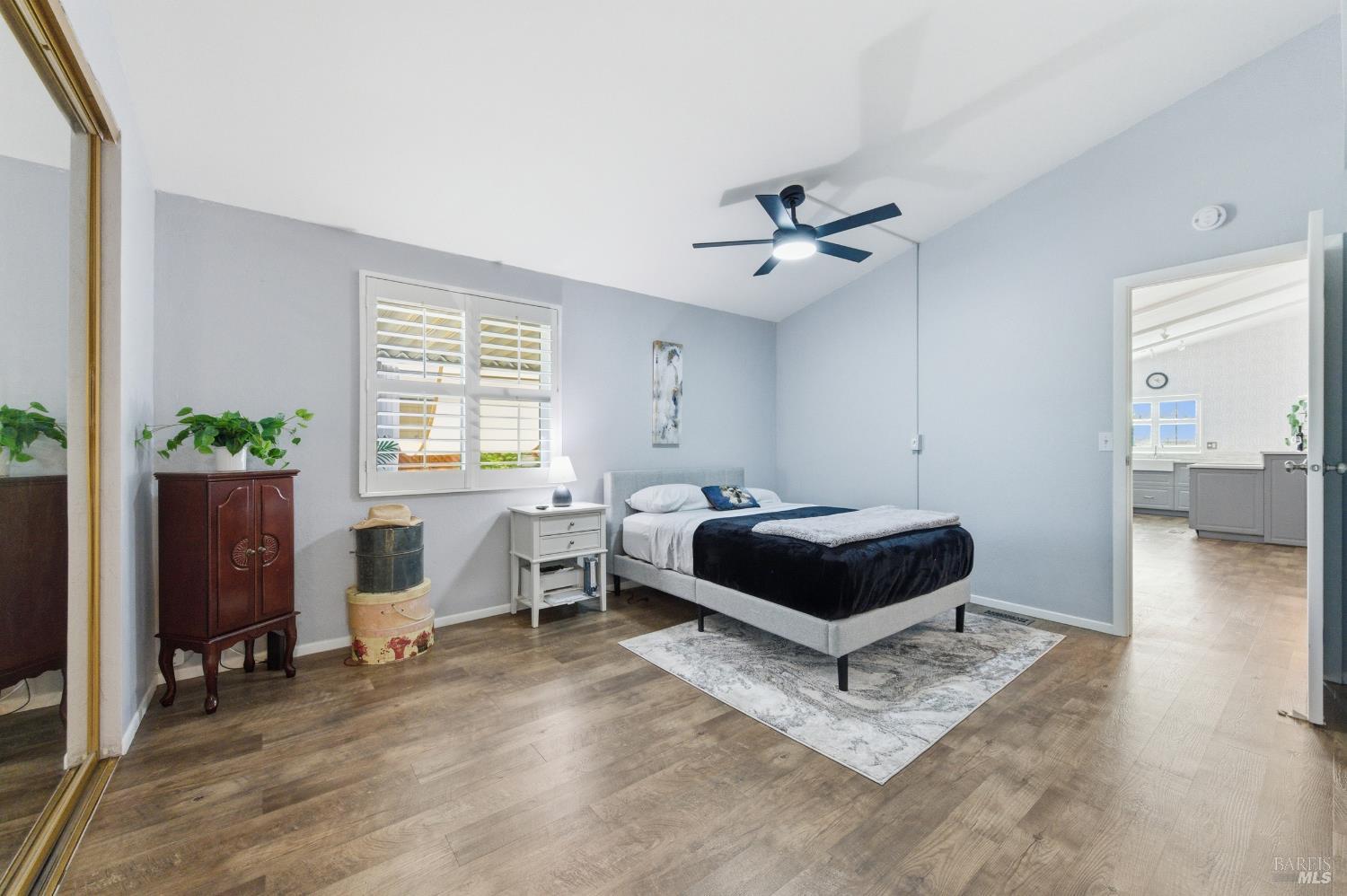 110 Falcon Crest Circle