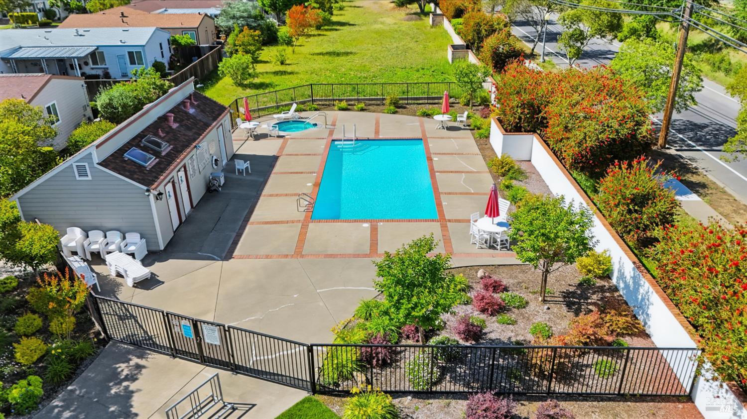 110 Falcon Crest Circle