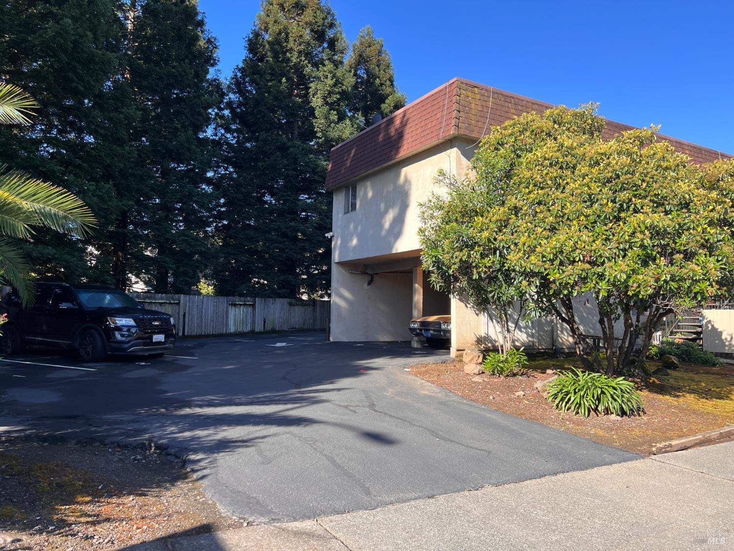 931 Golden Gate Drive