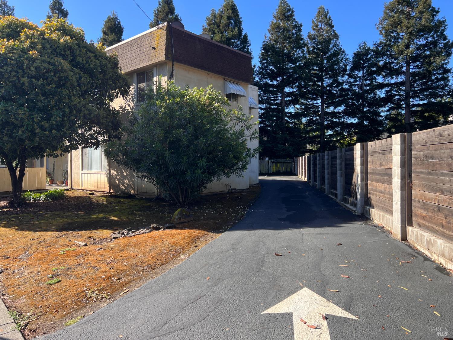 931 Golden Gate Drive