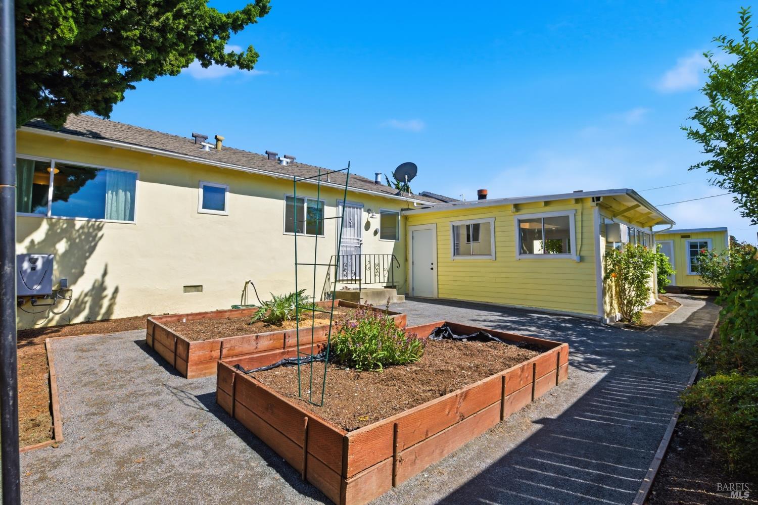 1969 Tuolumne Street