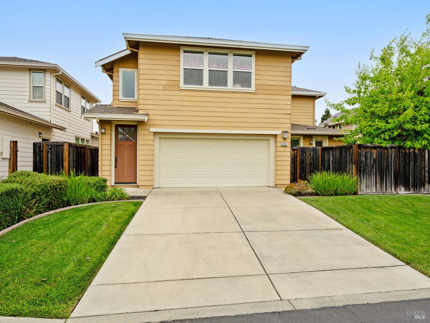 3263 Atherton Circle
