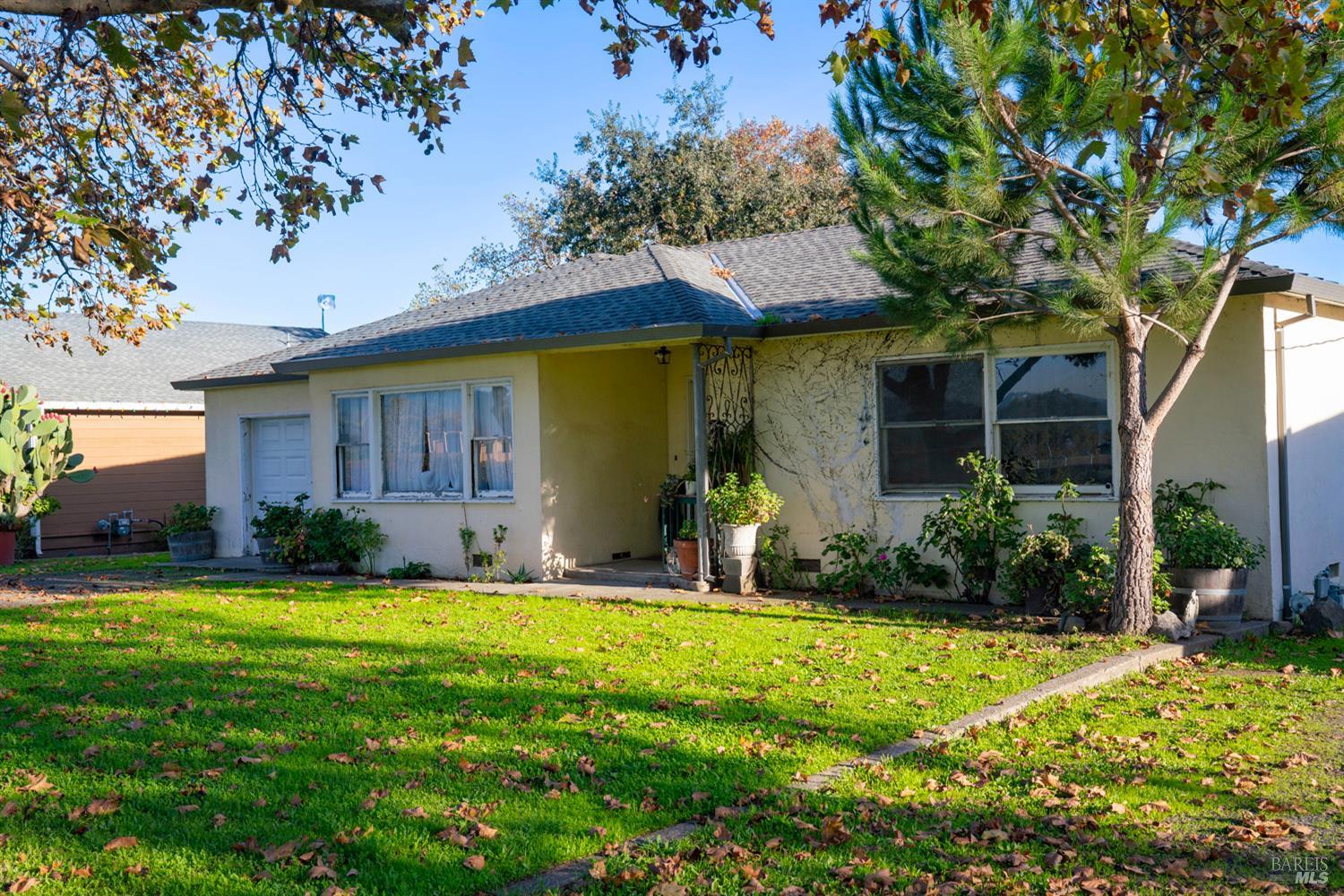 1135 Galleron Road