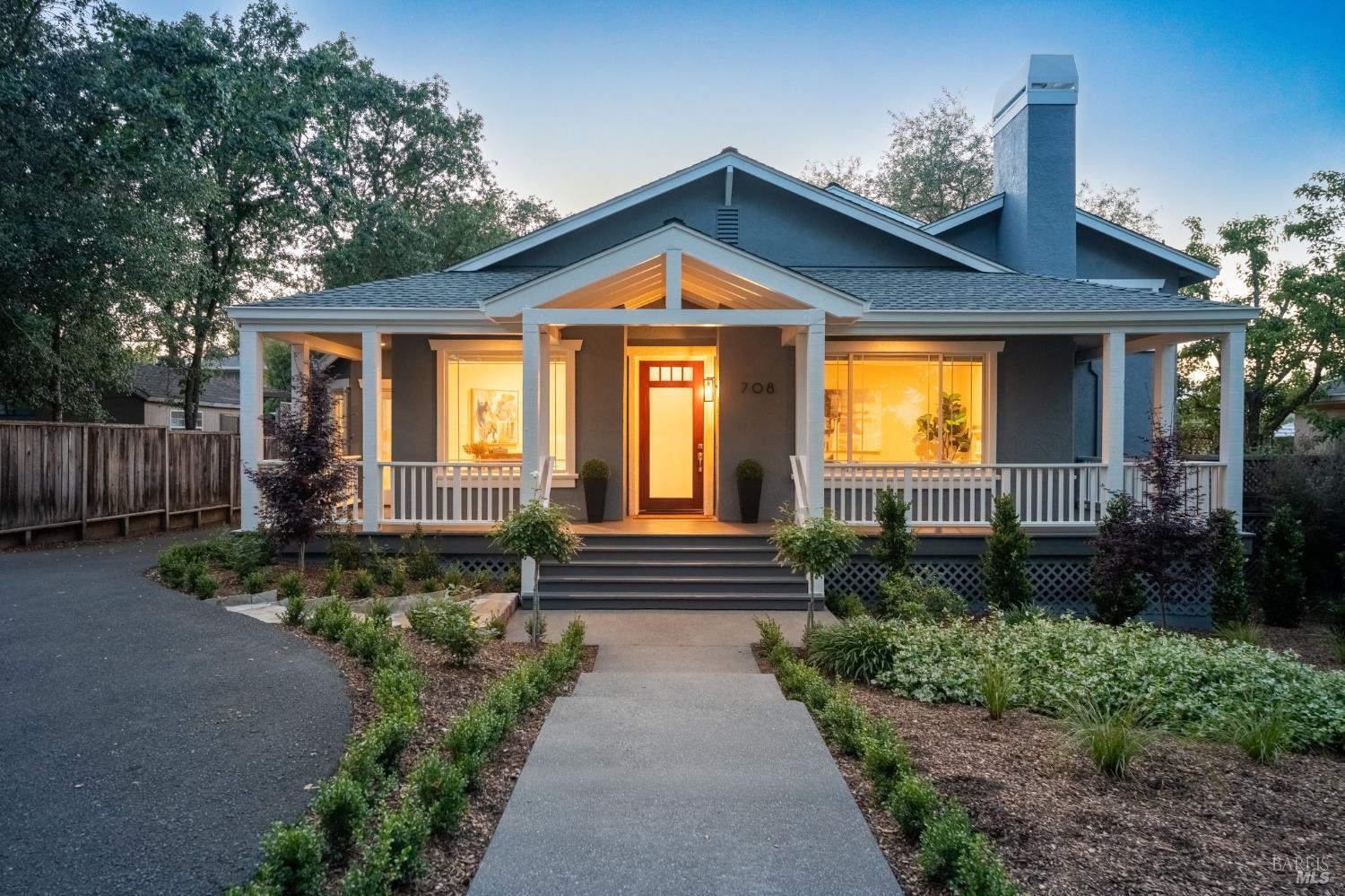 708 Hunt Avenue