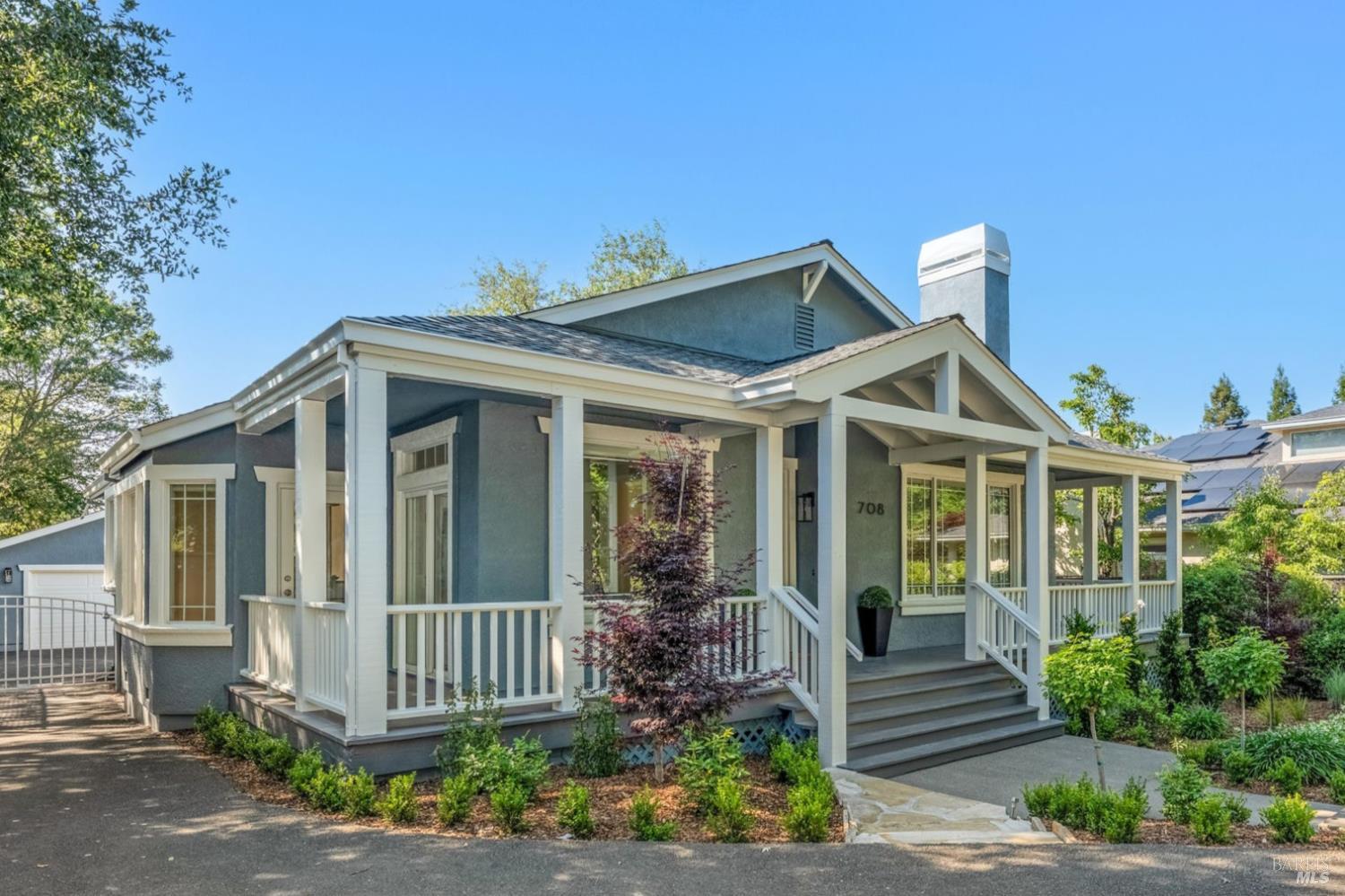 708 Hunt Avenue