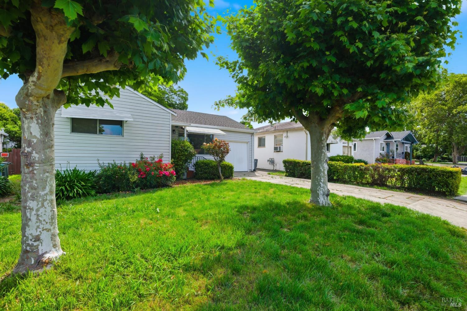 2408 Alameda Street