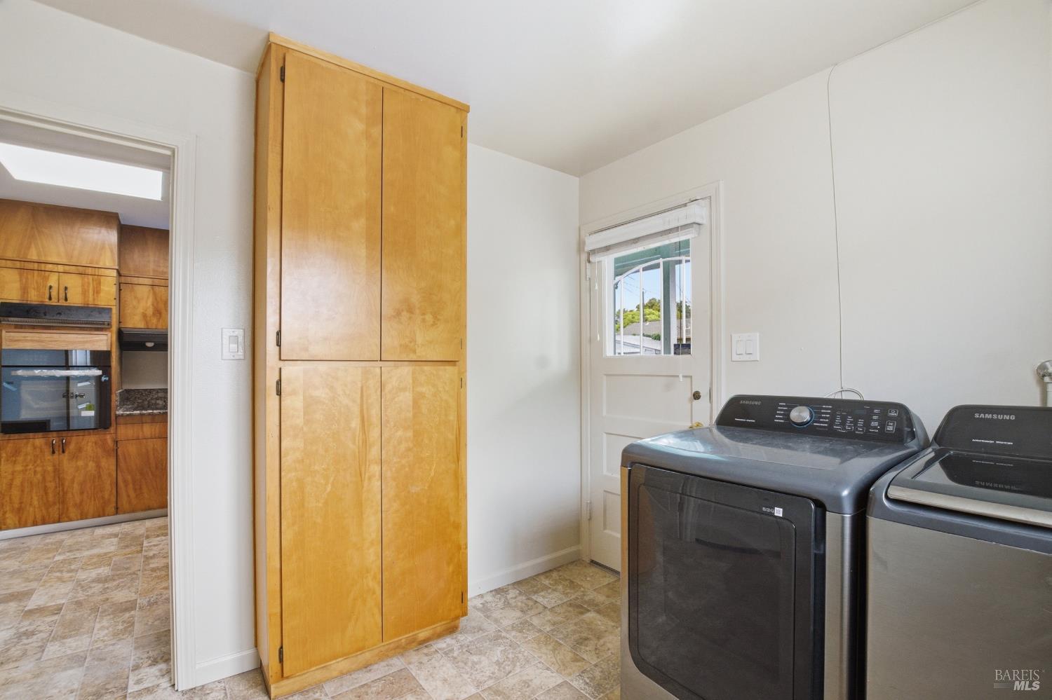 2408 Alameda Street