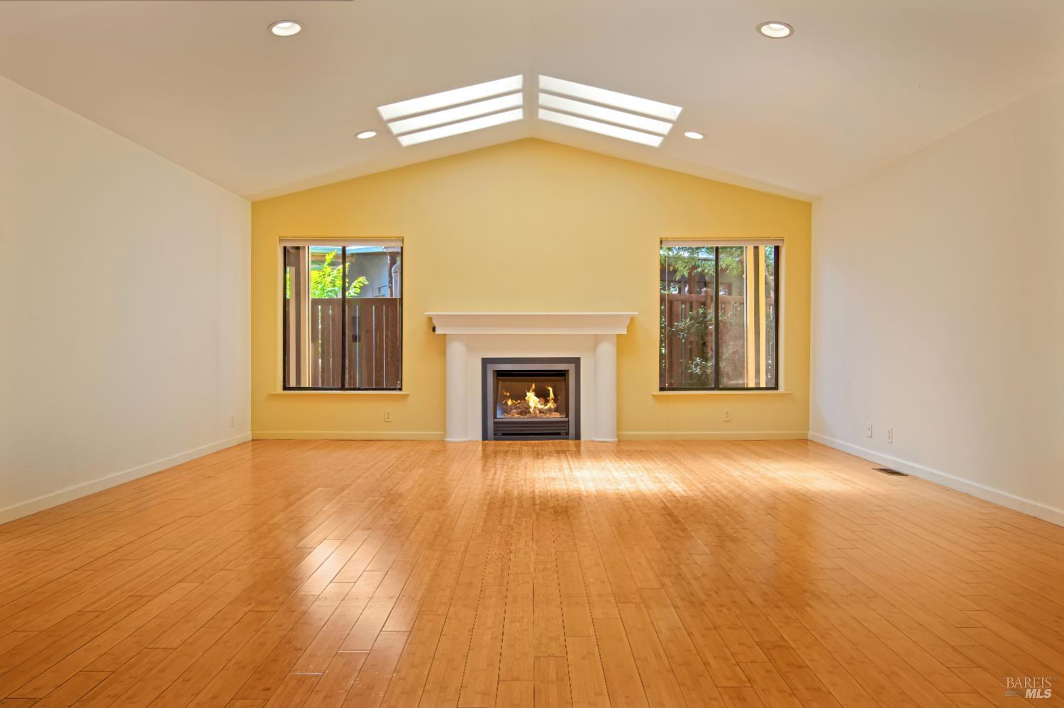 2 San Juan Court