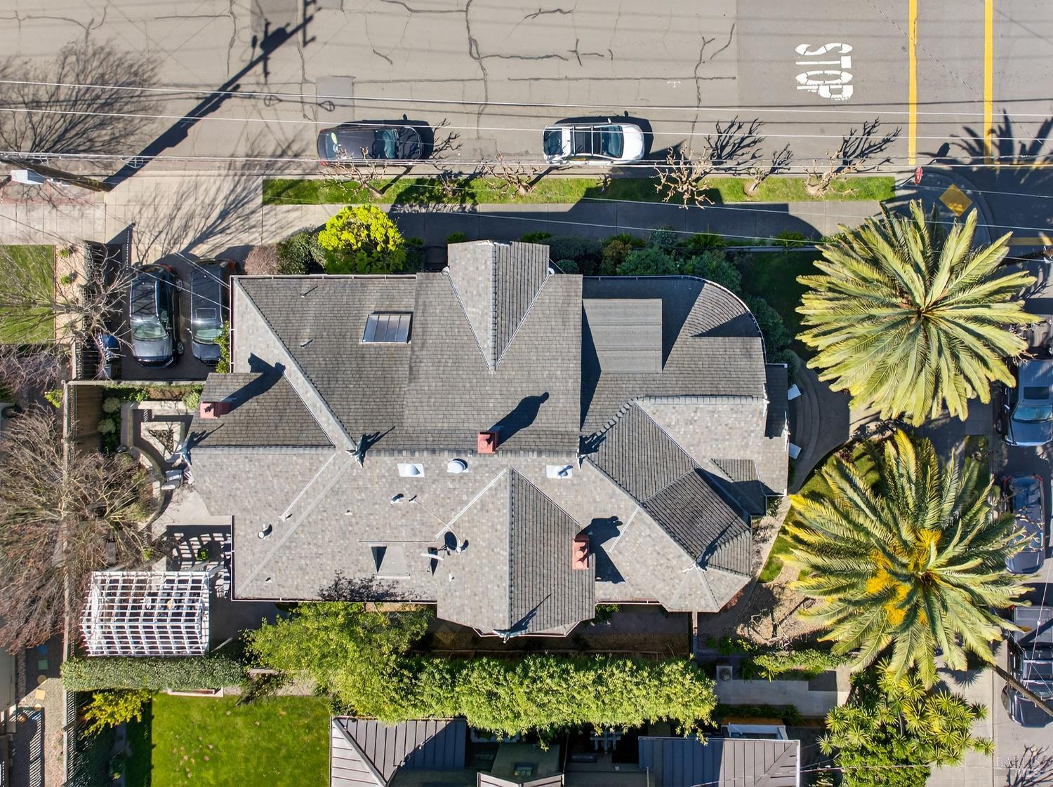 1543 Main Street