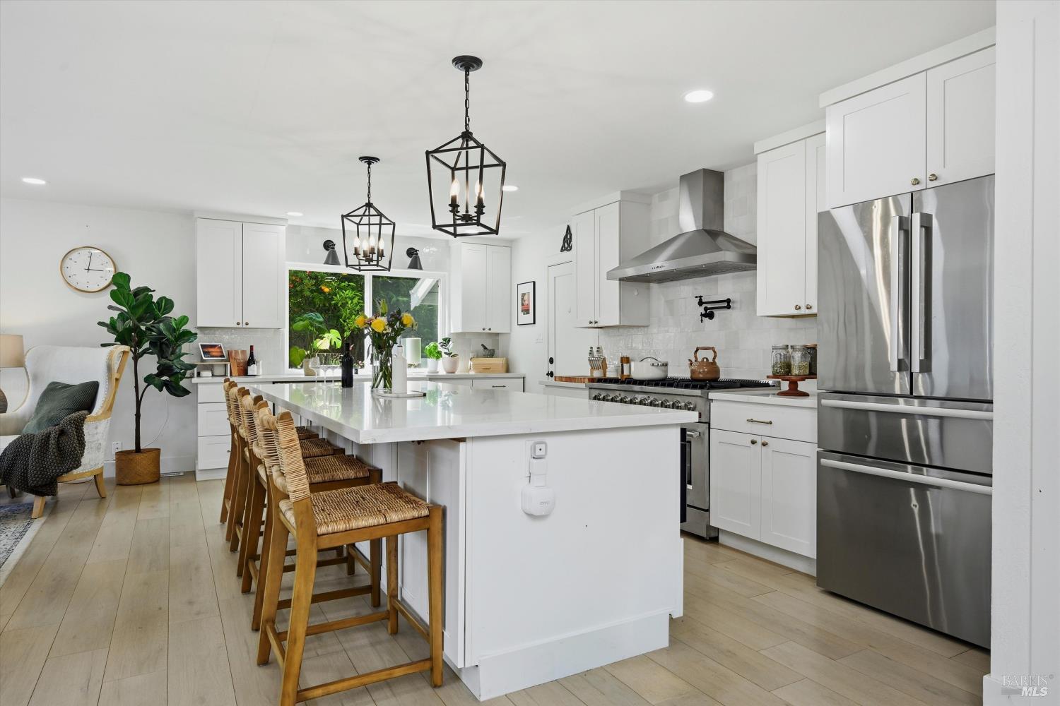 3571 Meadowbrook Drive