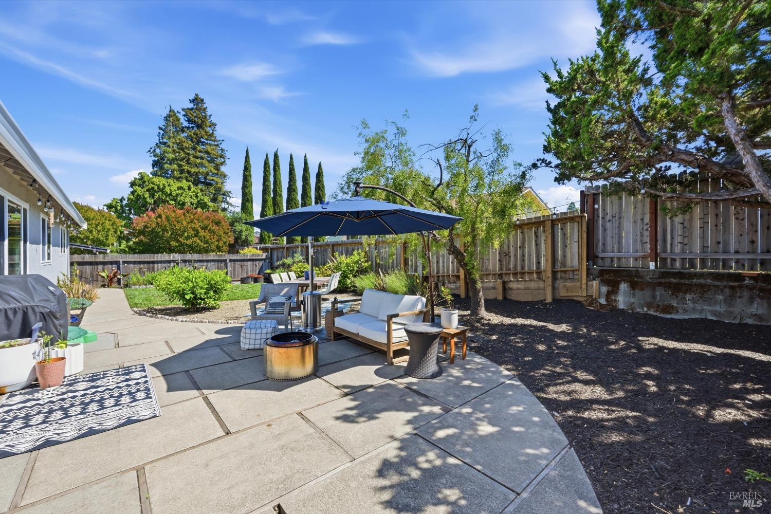 3571 Meadowbrook Drive