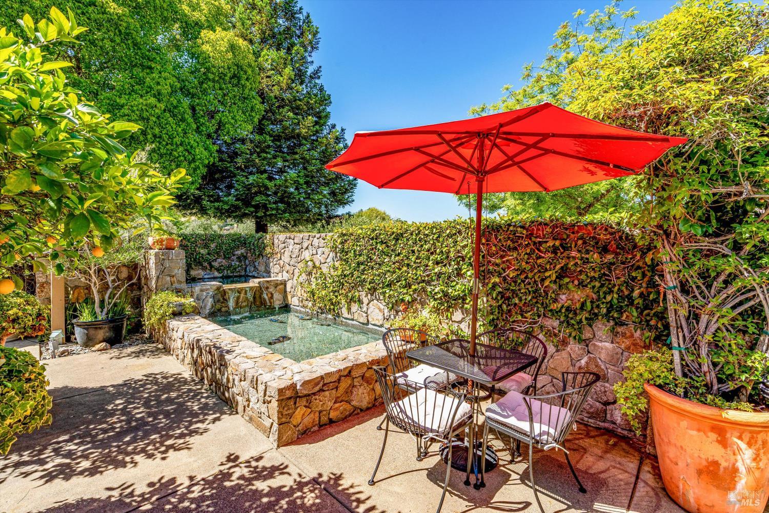 3200 Twin Oaks Drive