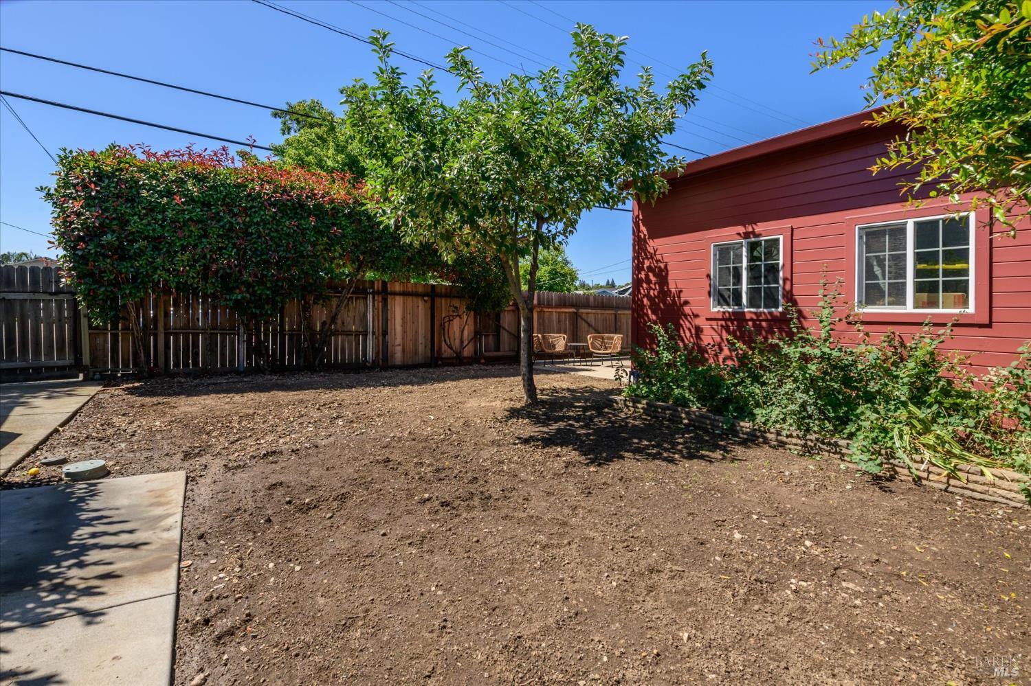 2001 Marin Street