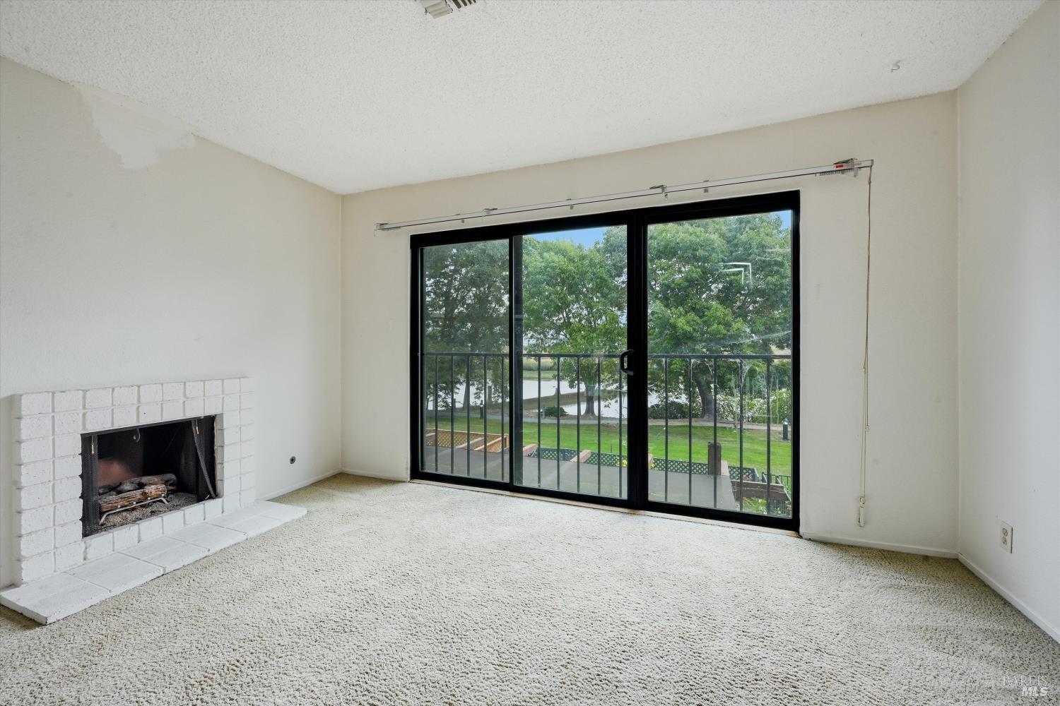 910 Marina Drive