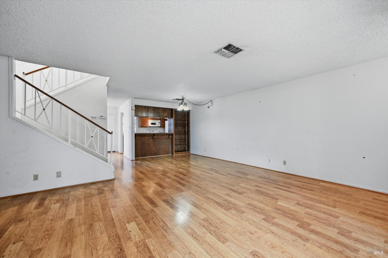 910 Marina Drive