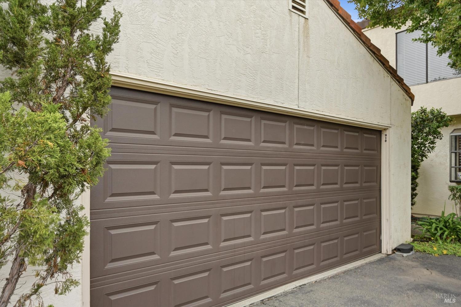 910 Marina Drive