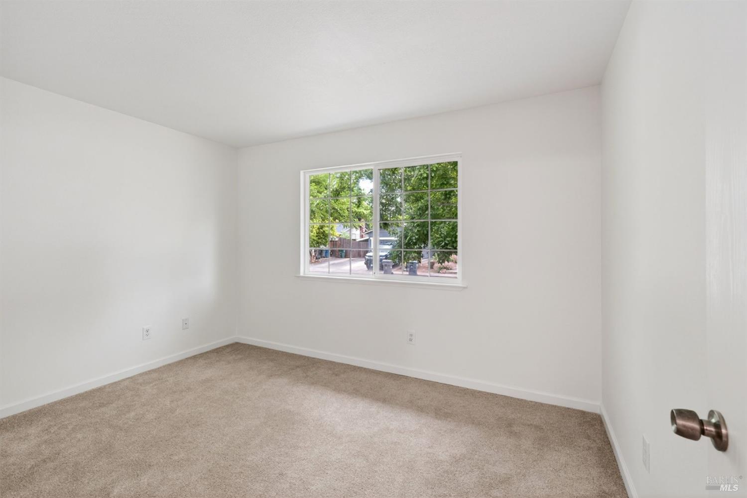 281 Meadowood Lane