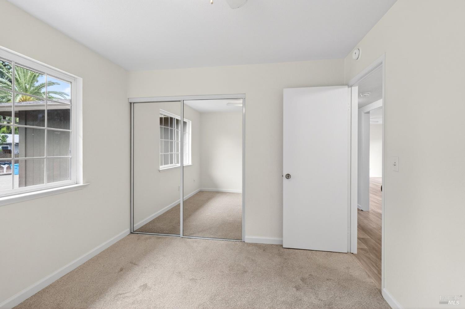 281 Meadowood Lane