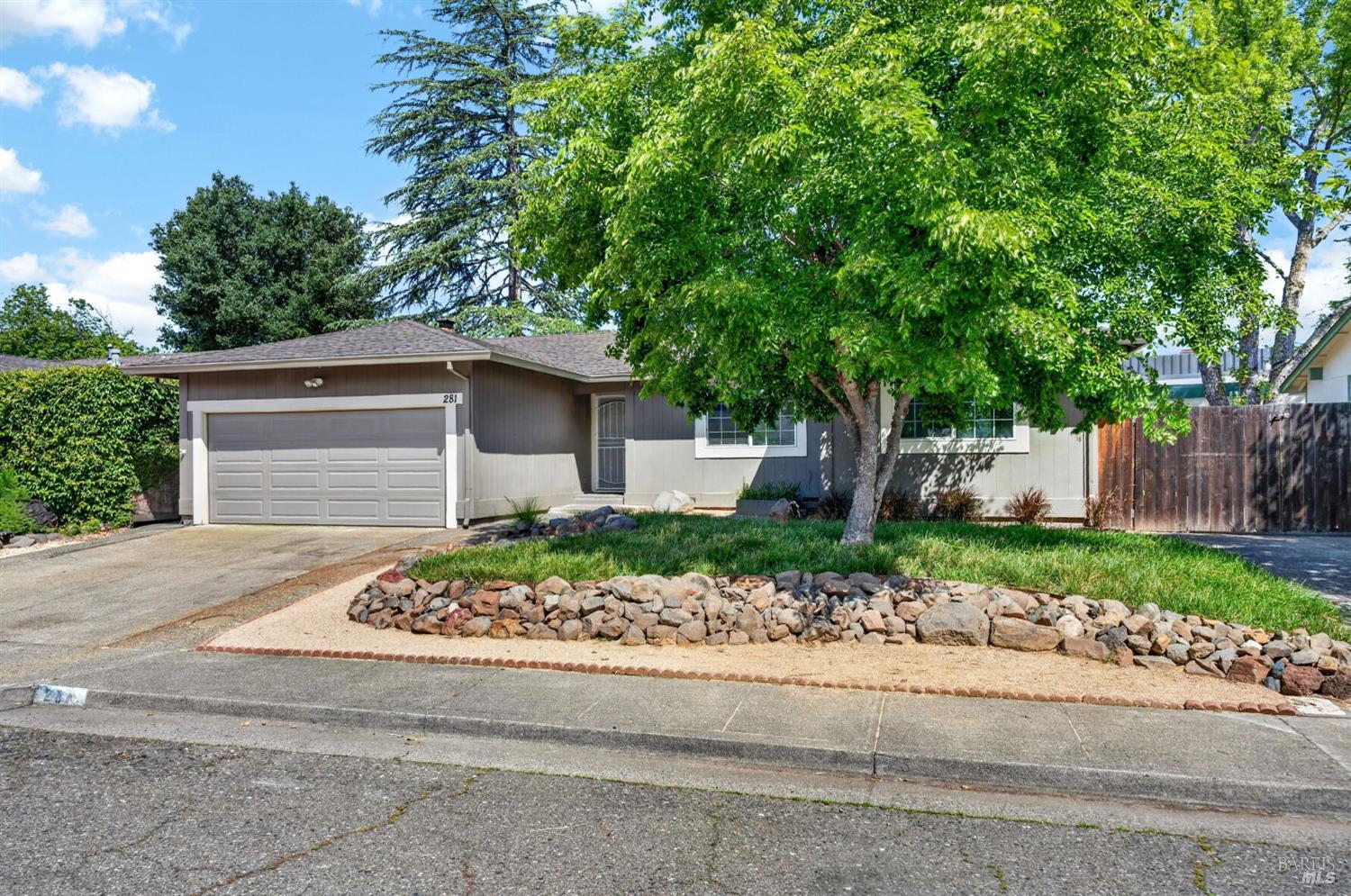 281 Meadowood Lane