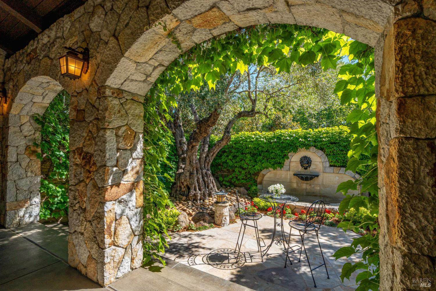 184 Zinfandel Lane