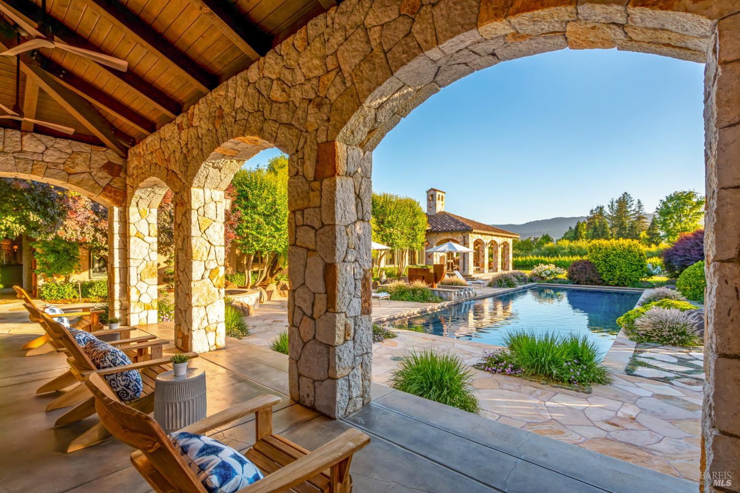 184 Zinfandel Lane