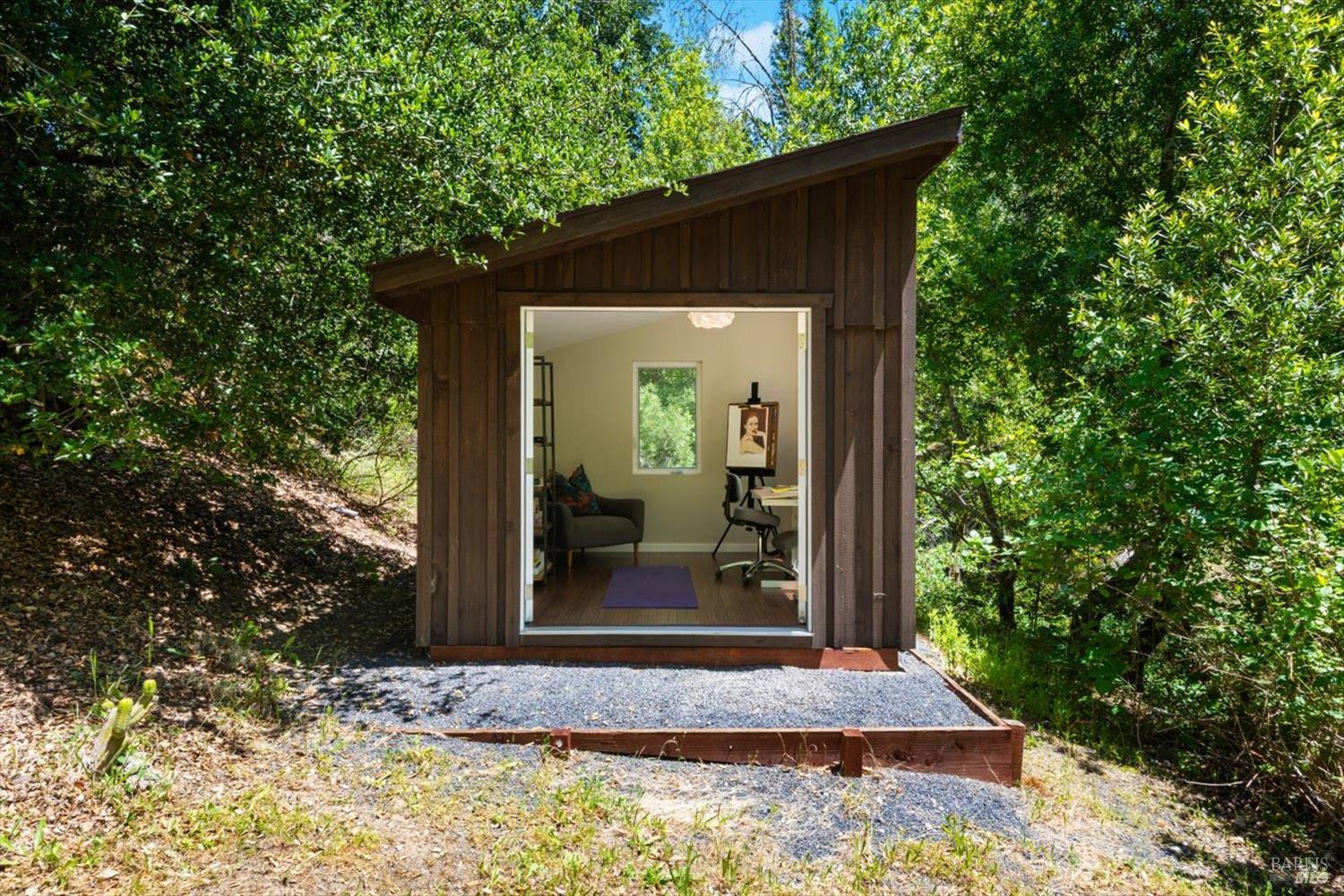 1163 Morningside Drive