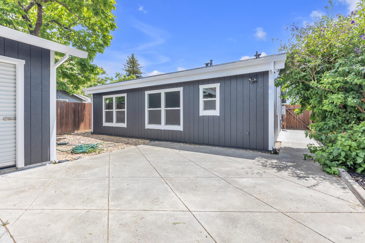 943 Frazier Avenue