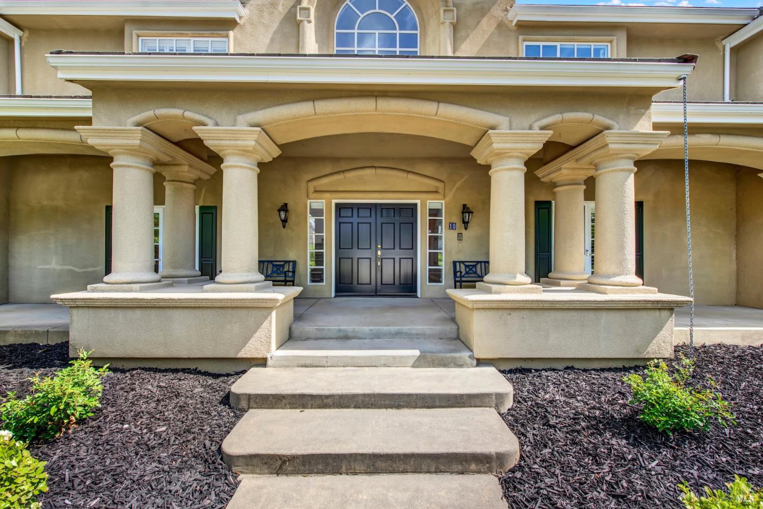 10 Remington Court