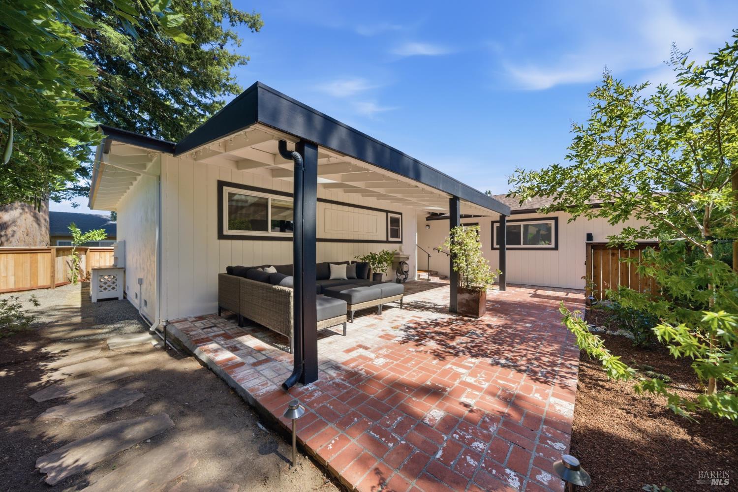 151 Temelec Circle