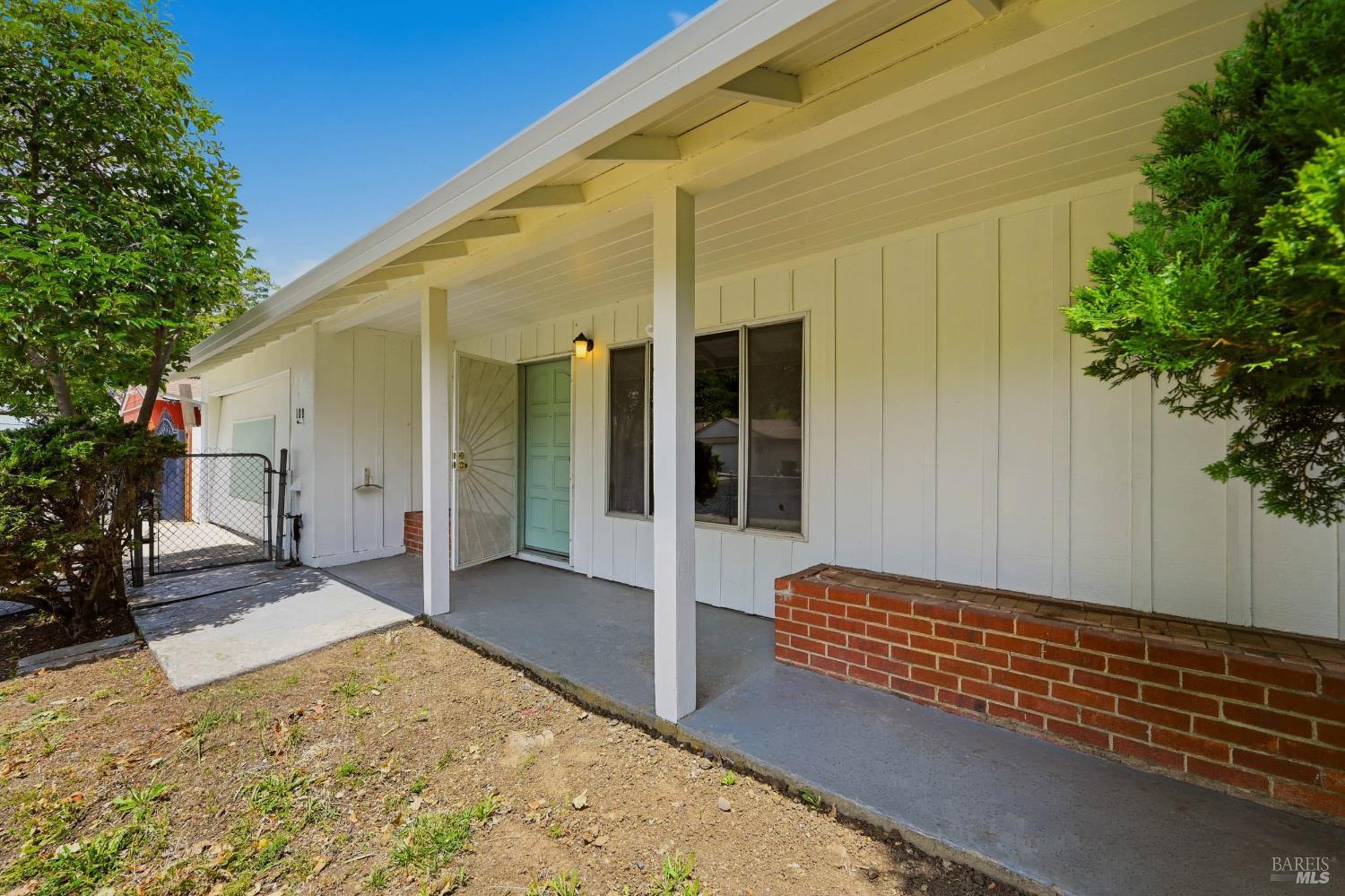 108 Lakewood Avenue