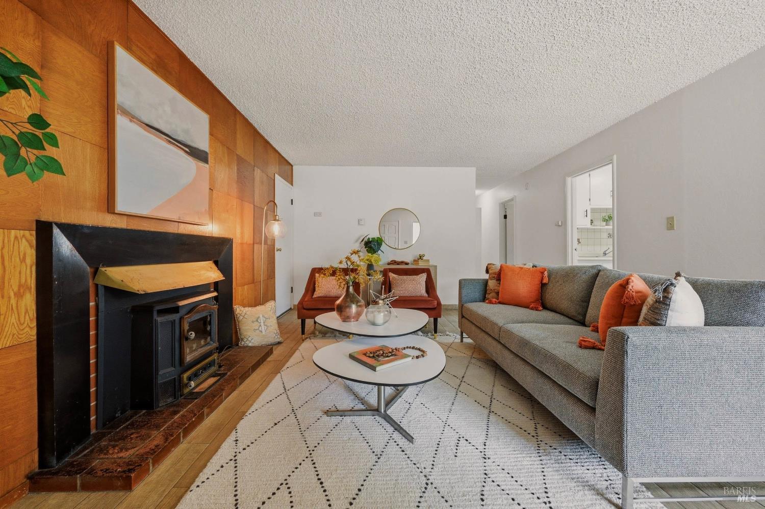 108 Lakewood Avenue
