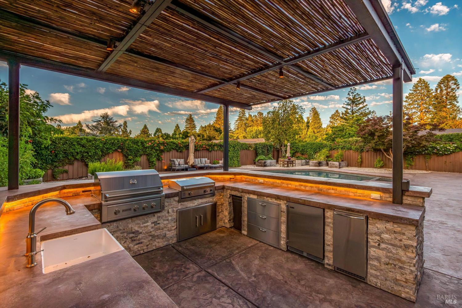 1655 Chardonnay Way