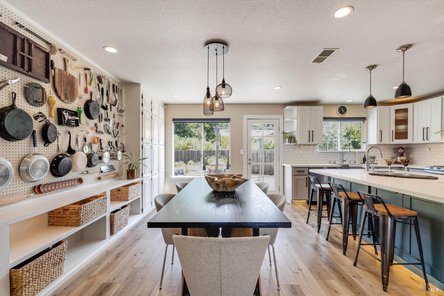412 Arrowhead Court