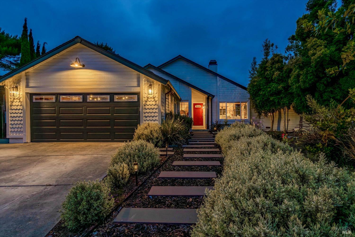 412 Arrowhead Court