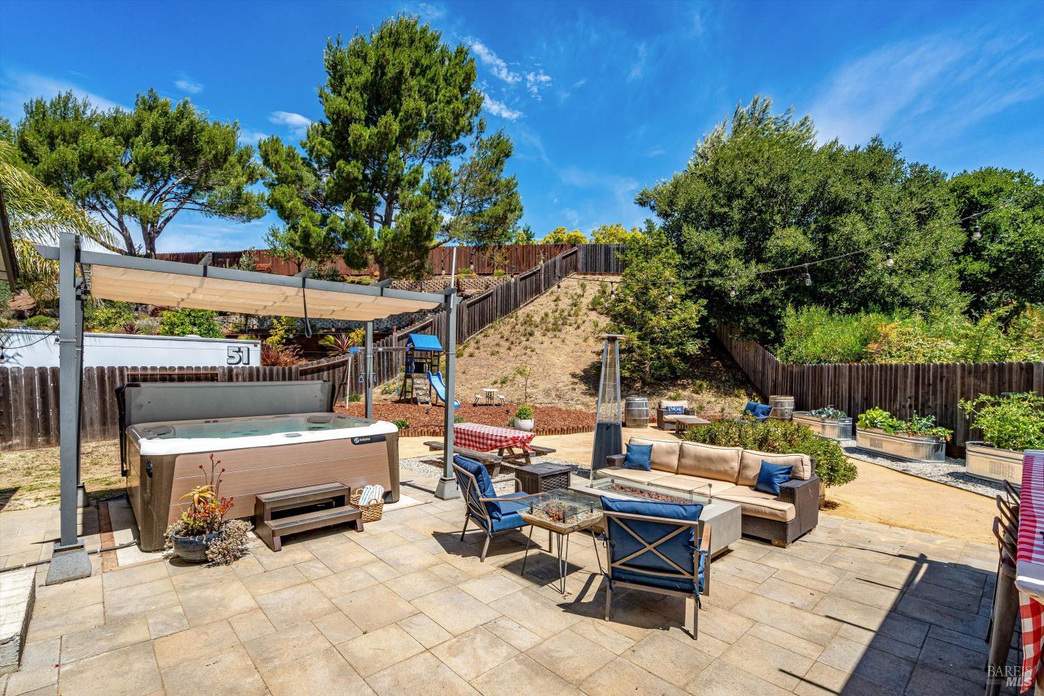 412 Arrowhead Court