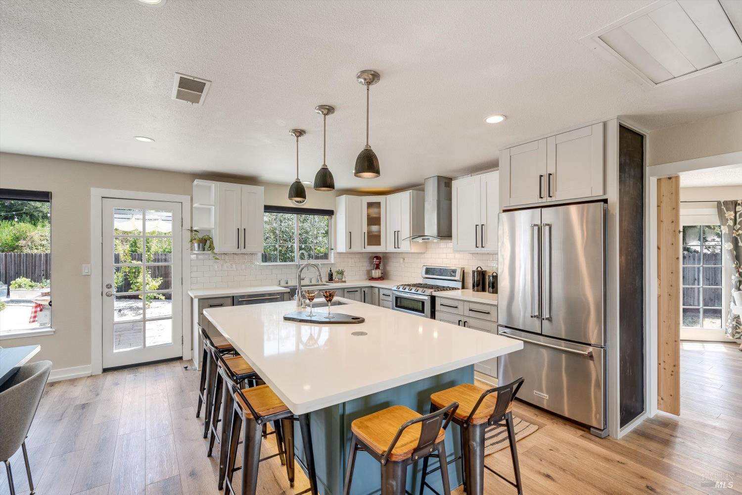 412 Arrowhead Court