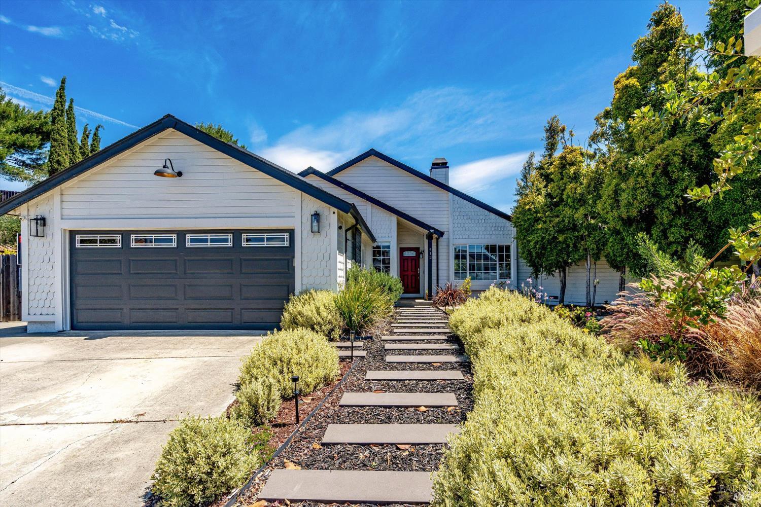 412 Arrowhead Court
