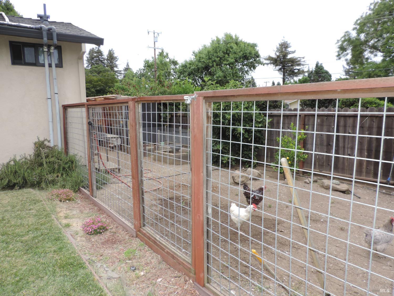 1027 Vassar Drive