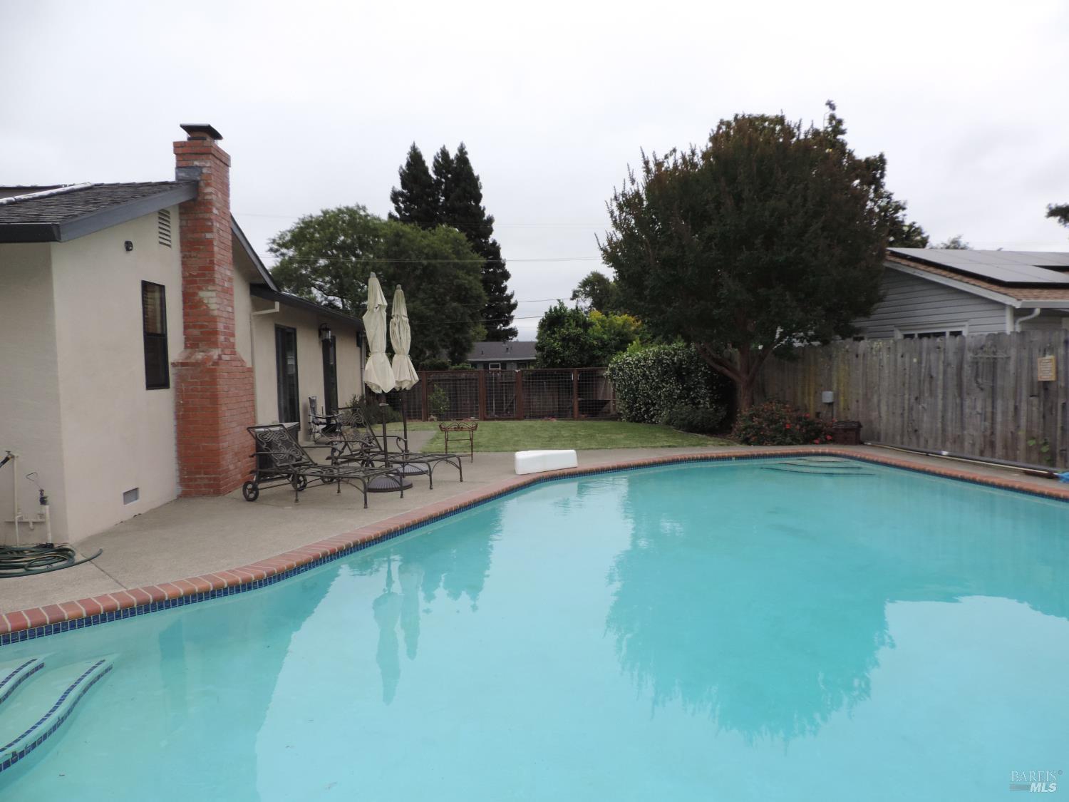 1027 Vassar Drive