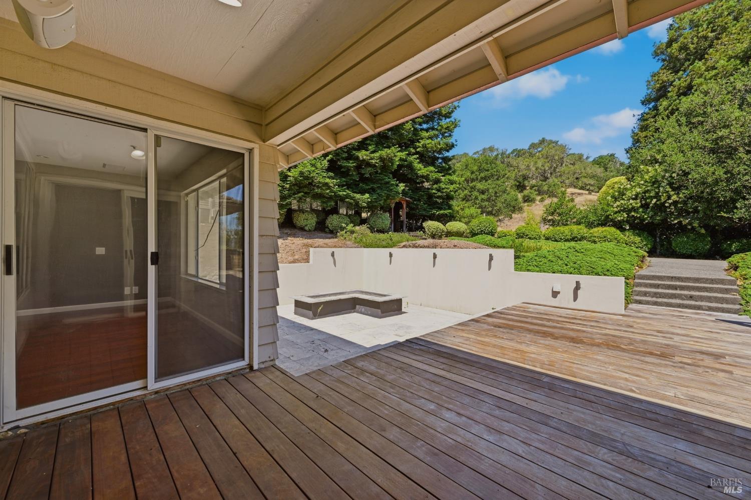 46 Clement Court