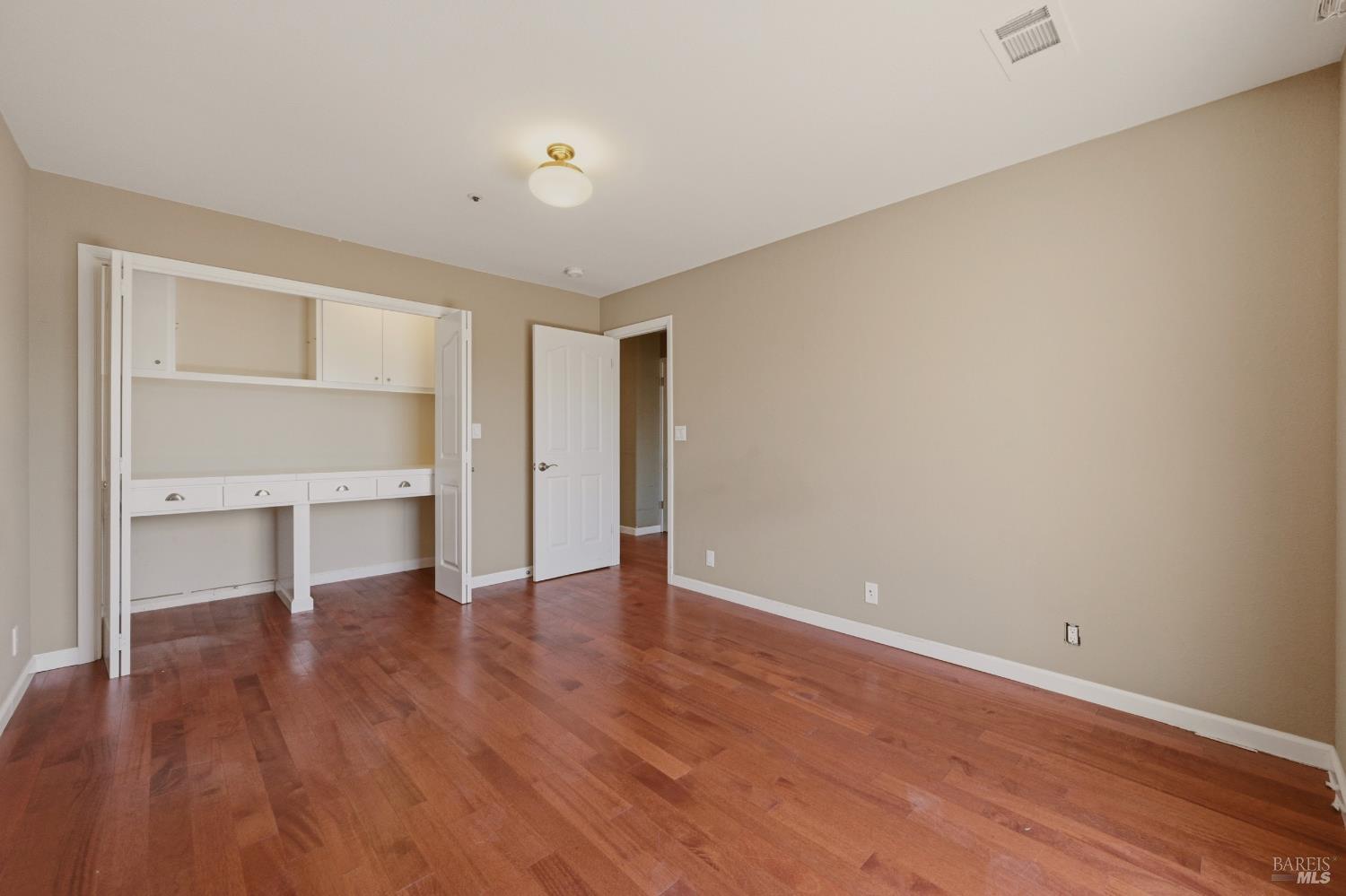 46 Clement Court