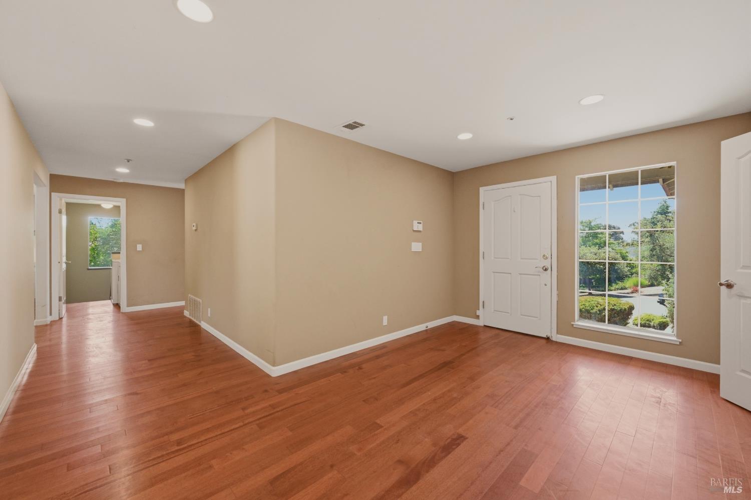 46 Clement Court