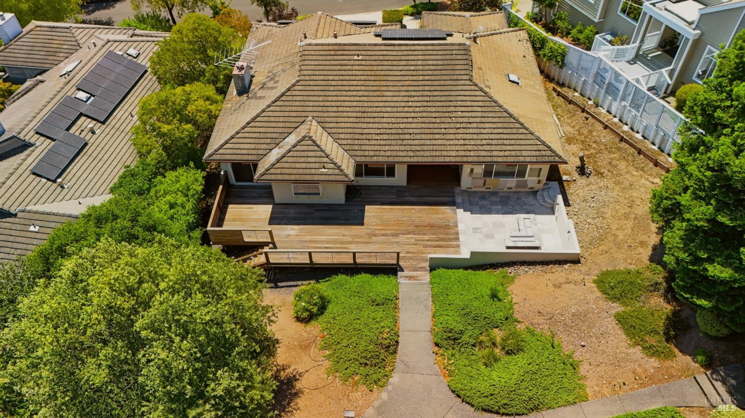 46 Clement Court