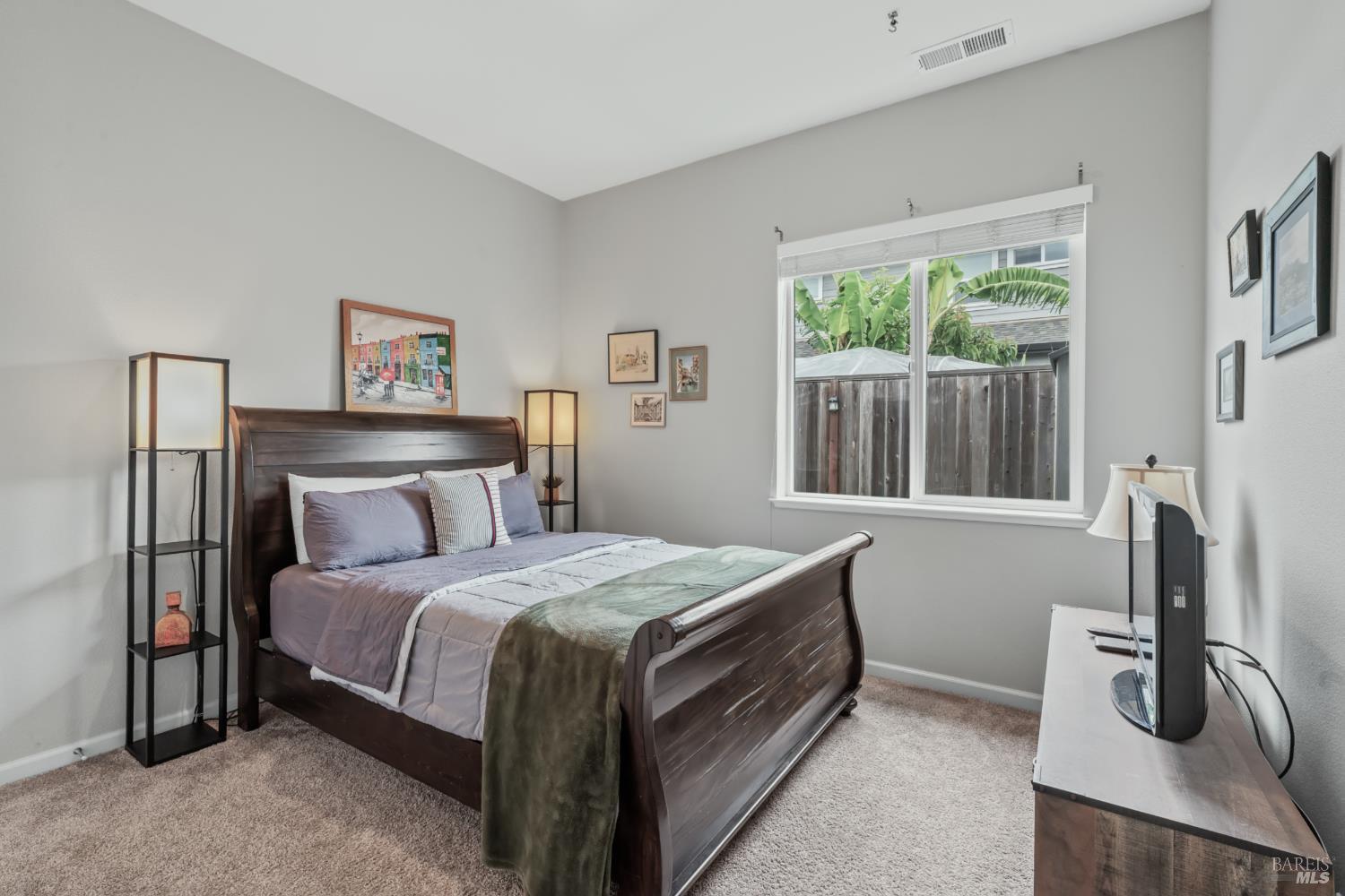 1480 Longship Lane
