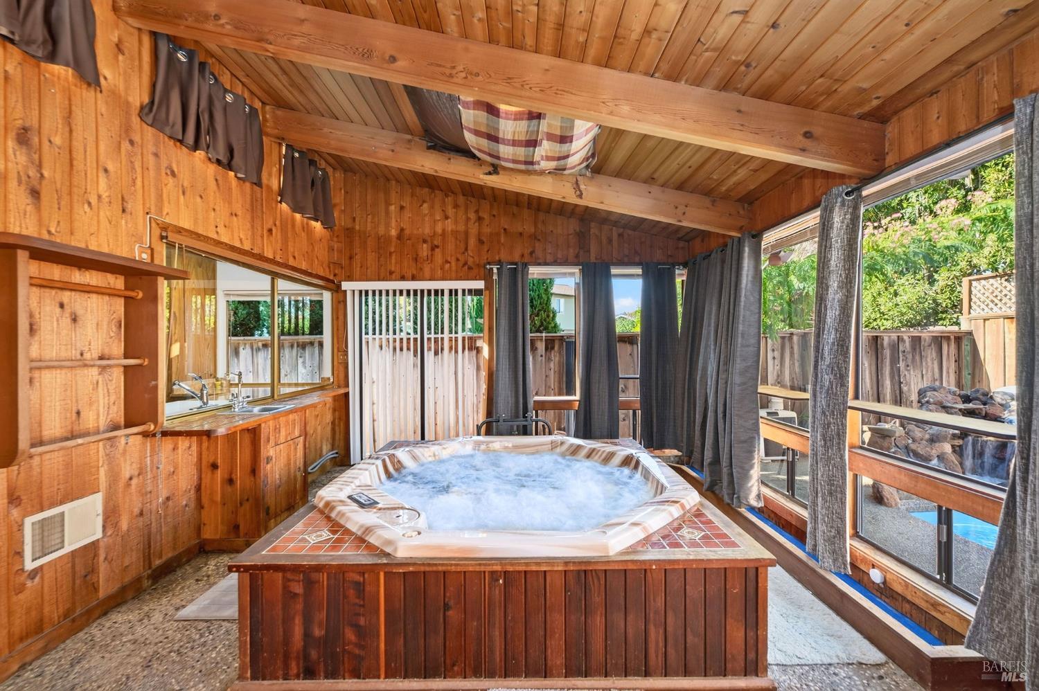 4440 Tanglewood Way