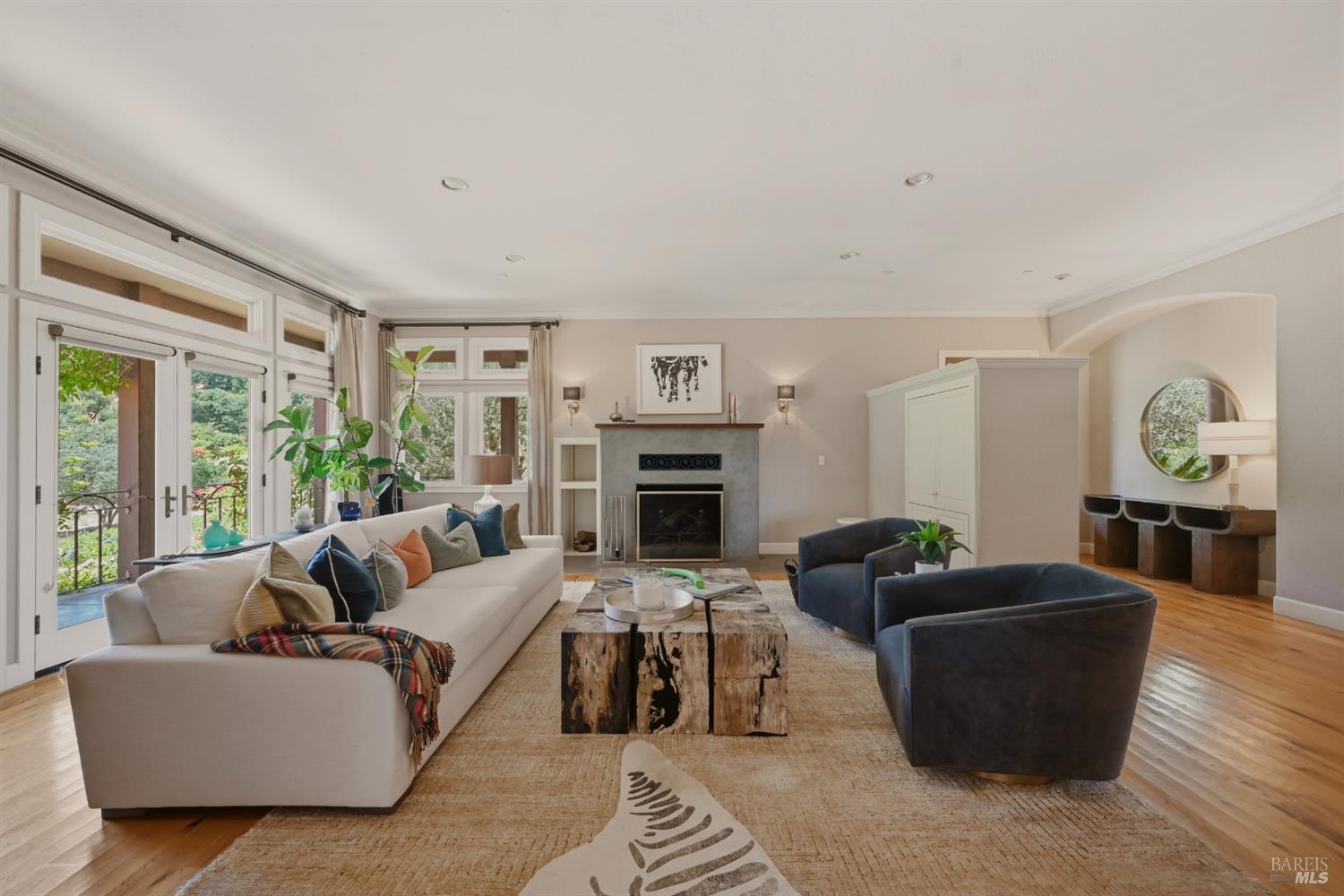 2491 Spring Mountain Road