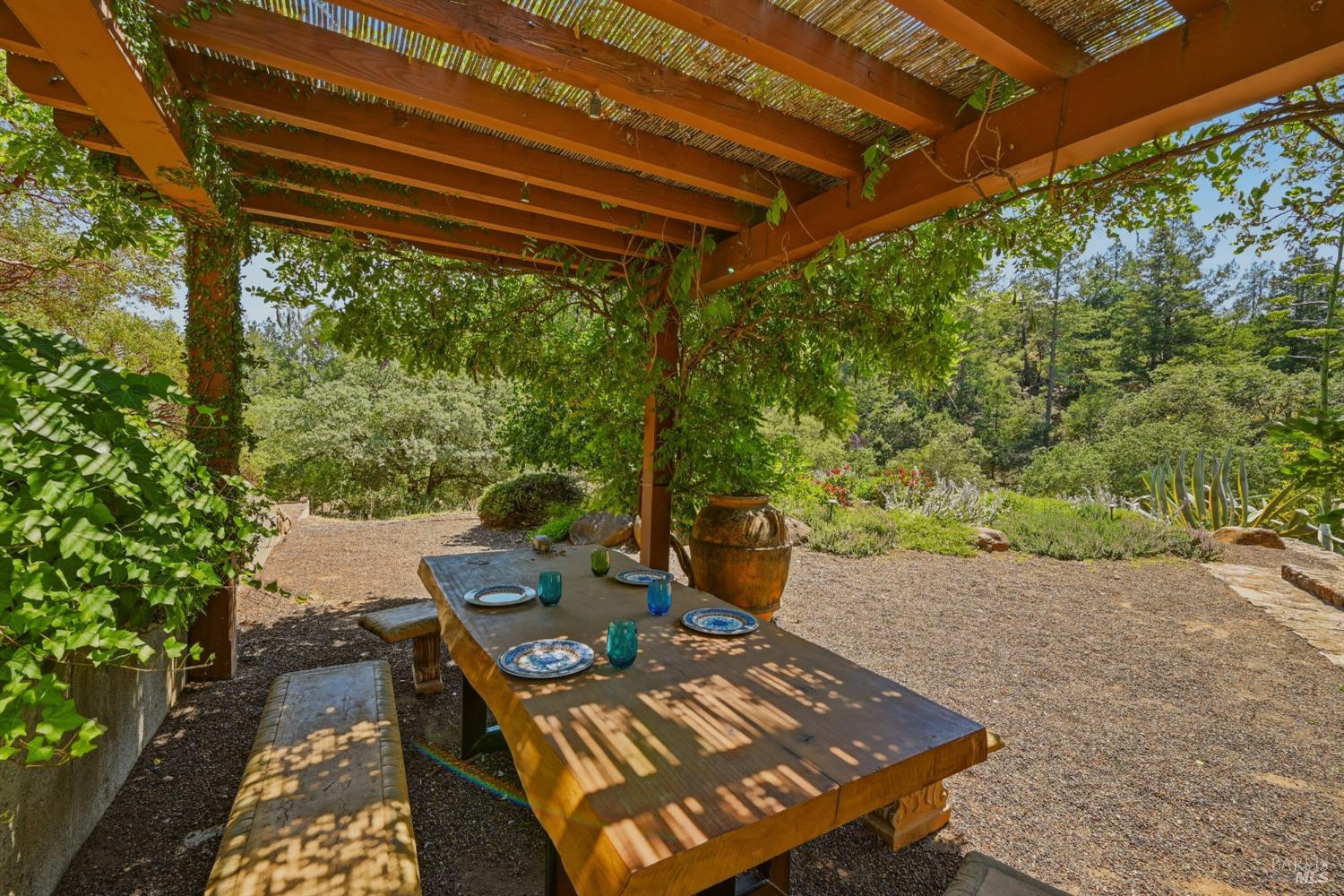2491 Spring Mountain Road