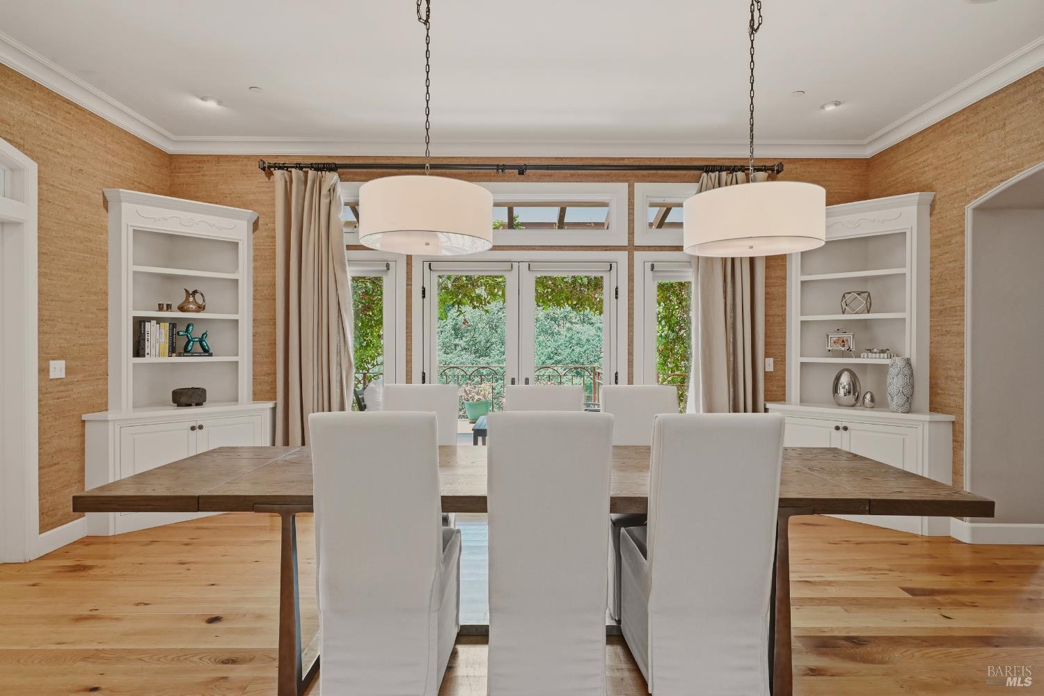 2491 Spring Mountain Road