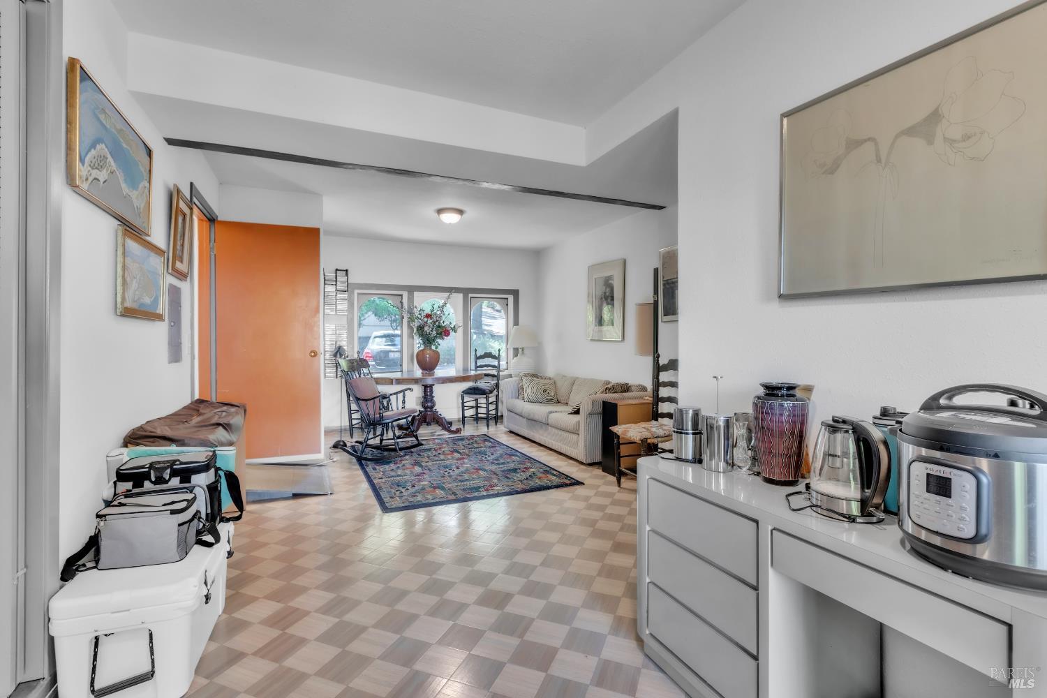 4552 Belmont Court